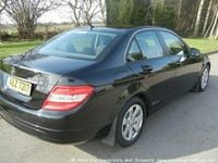 Used Mercedes C180 156 HP (114 kW) 2009 Sedan