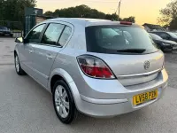 Used Vauxhall Astra Elite 138 HP (101 kW) 2008 Silver Hatchback