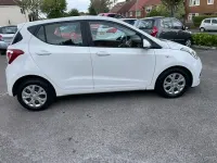 Used Hyundai i10 SE 87 HP (63 kW) 2015 White Hatchback