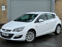 used Vauxhall Astra 1.6 16v Excite Hatchback 5dr Petrol Manual Euro 5 (115 ps)