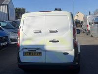 Used Ford Transit Connect 100 HP (73 kW) 2017 White MPV