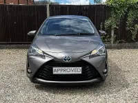 Second-hand Toyota Yaris Hybrid 100 CP (73 kW) 2019 Maro Hatchback