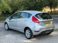 Used Ford Fiesta Zetec 82 HP (60 kW) 2011 Silver Hatchback