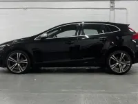 Used Volvo V40 R-Design 115 HP (84 kW) 2015 Black Hatchback