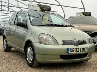 Used Toyota Yaris 68 HP (50 kW) 2002 Green Hatchback