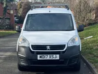Second-hand Peugeot Partner 2017 Alb