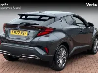Używany Toyota C-HR 184 KM (135 kW) 2023 Szary SUV
