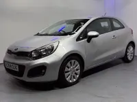 Used Kia Rio 2014 Silver Hatchback