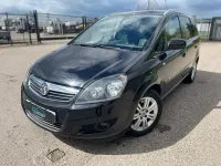 Begagnad Vauxhall Zafira Design Edition 110 HK (80 kW) 2013 Svart Minibuss