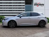 Used Toyota Corolla 168 HP (123 kW) 2019 Silver Hatchback