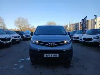 Used Toyota Proace 140 HP (102 kW) 2023 Grey MPV