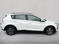 Używany Hyundai Bayon Advanced 100 KM (73 kW) 2024 Biały SUV