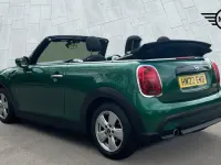 Usado Mini Cooper Cabriolet Classic 2022 Verde Descapotable