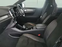 Second-hand Volvo XC40 R-Design Pro 190 CP (139 kW) 2019 Argintiu SUV