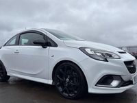 Used Vauxhall Corsa 205 HP (150 kW) 2015 White Hatchback