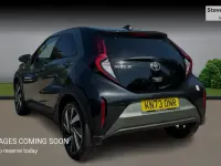 Used Toyota Aygo X 72 HP (52 kW) 2023 Green SUV