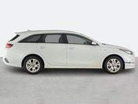 Used Kia Ceed 2022 White Hatchback