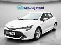 Used Toyota Corolla 122 HP (89 kW) 2022 White Hatchback