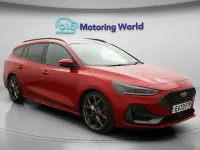 Usado Ford Focus ST 280 HP (205 kW) 2023 Vermelho Carrinha