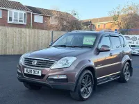 Used SsangYong Rexton 2016 Brown SUV