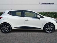 Used Renault Clio IV Play 75 HP (55 kW) 2018 White Hatchback