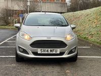 Used Ford Fiesta Zetec 80 HP (58 kW) 2014 Silver Hatchback