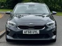 Używany Kia Ceed 114 KM (83 kW) 2018 Szary Hatchback