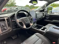 Used GMC Sierra 420 HP (308 kW) 2017 Black Pickup