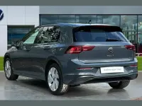 Usado VW Golf VIII Match 200 CV (147 kW) 2025 Gris Utilitario