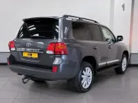 Used Toyota Land Cruiser 272 HP (200 kW) 2014 Grey SUV