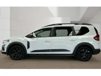 Used Dacia Jogger Extreme 141 HP (103 kW) 2024 White MPV