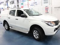 Used Mitsubishi L200 Top 150 HP (110 kW) 2018 White Pickup