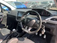 Usado Peugeot 2008 GT-line 2017 Cinzento SUV