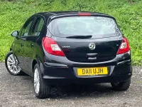 Second-hand Vauxhall Corsa 100 CP (73 kW) 2011 Negru Hatchback