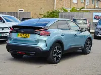 Used Citroën e-C4 Shine 98 kW (134 HP) 2022 Blue Hatchback