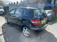 Used Mercedes B180 109 HP (80 kW) 2011 Black Hatchback