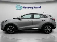 Käytetty Ford Puma Titanium 125 HP (91 kW) 2022 Hopea Katumaasturi
