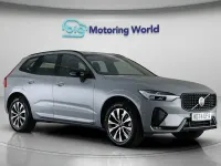 Usado Volvo XC60 Plus 250 HP (183 kW) 2024 Cinzento SUV