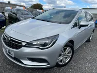 Used Vauxhall Astra 110 HP (80 kW) 2017 Silver Estate