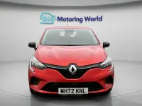 Used Renault Clio Evolution 90 HP (66 kW) 2023 Red Hatchback