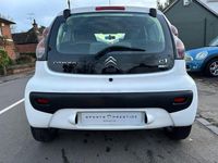 Used Citroën C1 68 HP (50 kW) 2014 White Hatchback