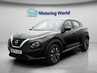 Usado Nissan Juke Acenta Premium 114 CV (83 kW) 2025 Negro SUV