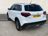 Usado Suzuki Vitara SZ-T 116 CV (85 kW) 2024 Blanco SUV