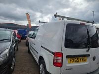 Begagnad VW Caddy Startline 75 HK (55 kW) 2015 Vit Minibuss