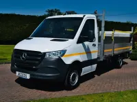 Begagnad Mercedes Sprinter Progressive 2023 Vit Van