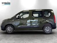 Used Citroën Berlingo PureTech 110 HP (80 kW) 2024 Green MPV