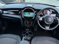 Used Mini Cooper Classic 134 HP (98 kW) 2022 Grey Hatchback