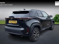 Used Toyota Yaris Hybrid Design 116 HP (85 kW) 2026 Estate