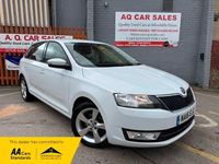Used Skoda Rapid SE 110 HP (80 kW) 2016 White Hatchback