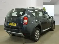 Usado Dacia Duster Lauréate 110 HP (80 kW) 2017 Cinzento SUV